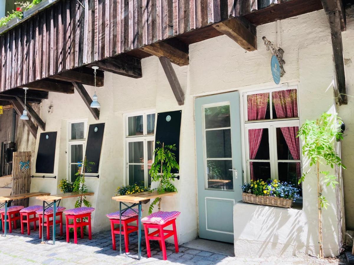 Pension Chapeau Landsberg am Lech Exterior foto
